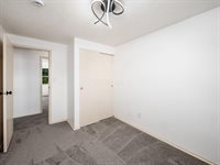 904 Kyle Avenue, Columbus, OH 43207