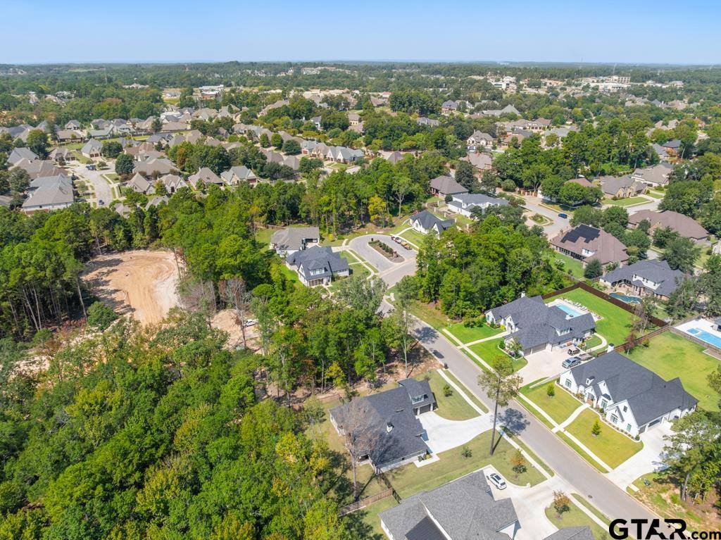 2348 Hidden Creek Trail, Tyler, TX 75703