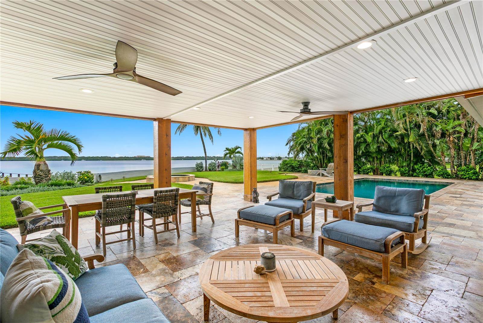 8488 35TH Avenue North, Saint Petersburg, FL 33710