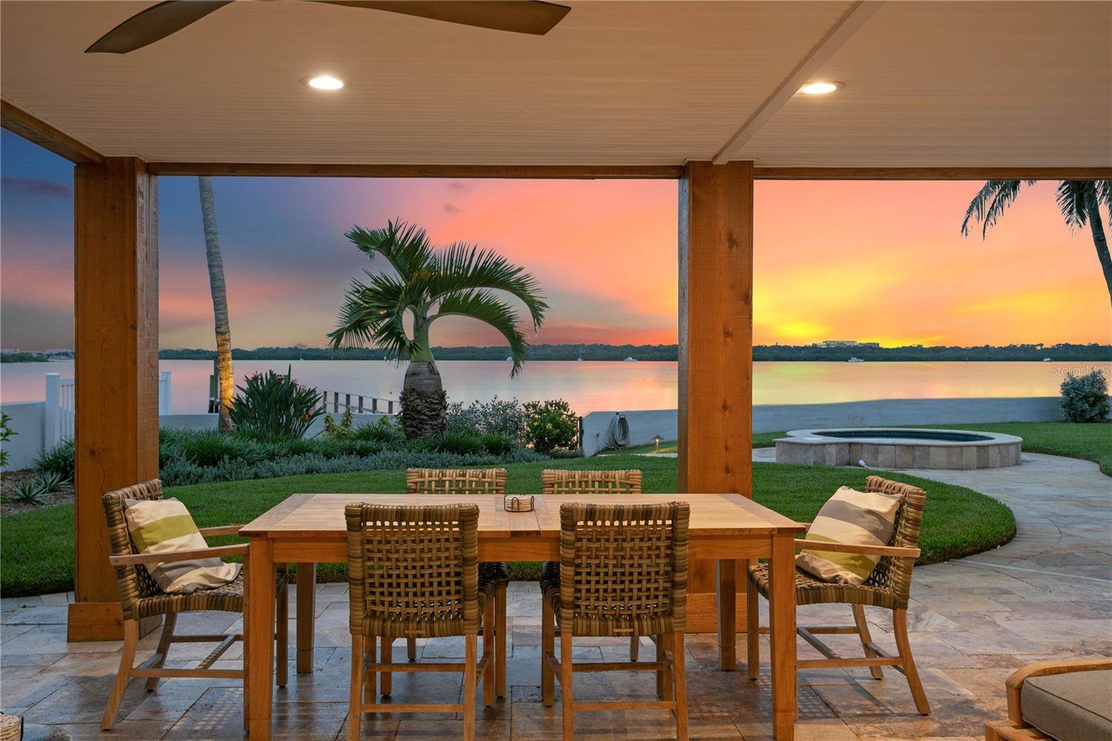 8488 35TH Avenue North, Saint Petersburg, FL 33710