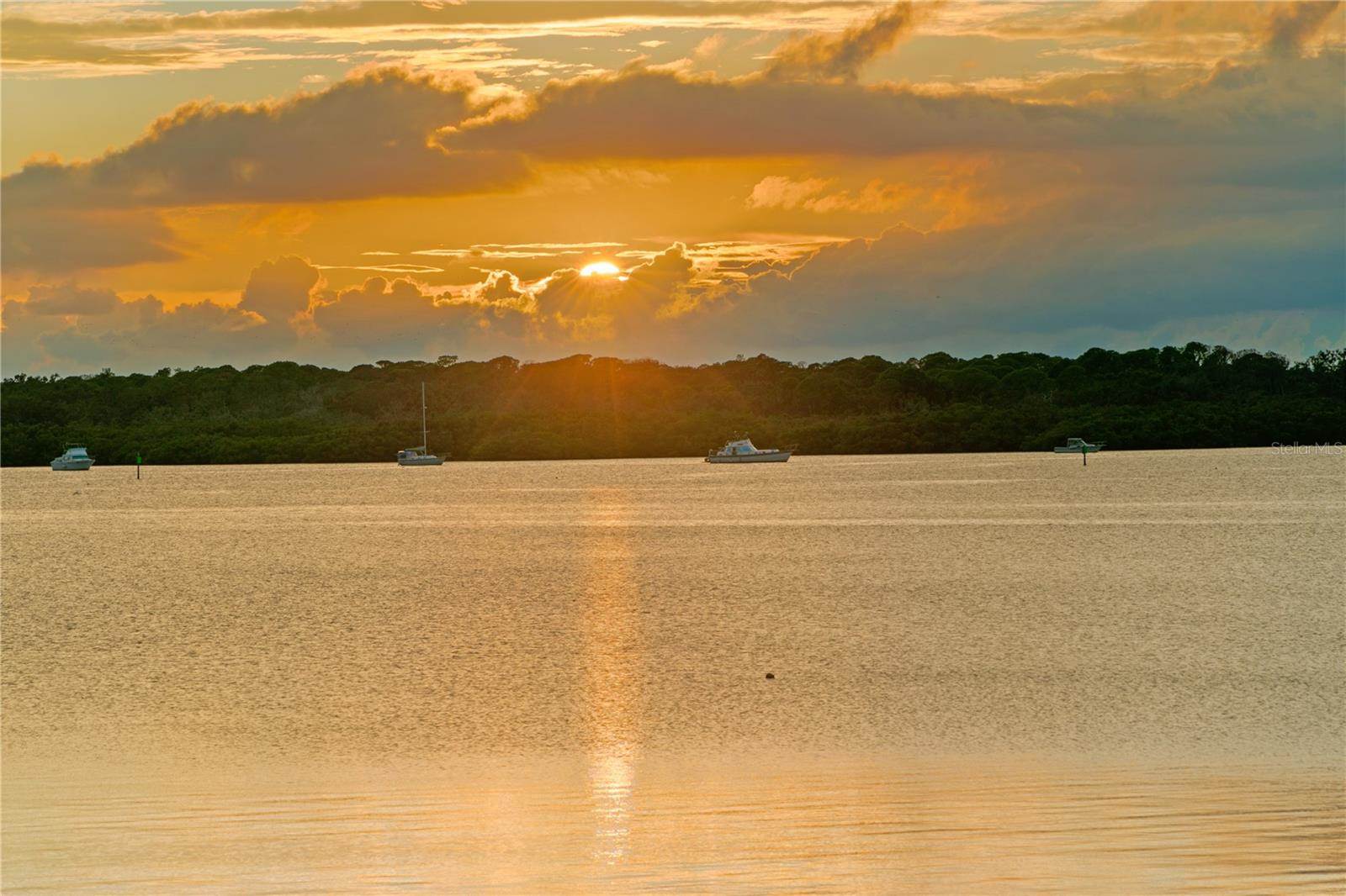 8488 35TH Avenue North, Saint Petersburg, FL 33710