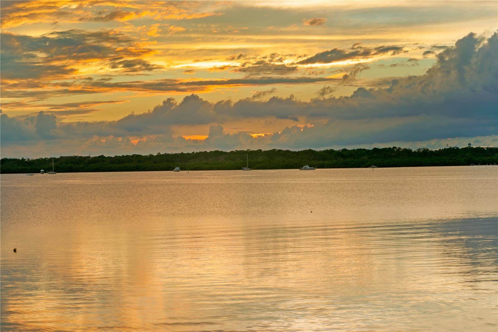 8488 35TH Avenue North, Saint Petersburg, FL 33710