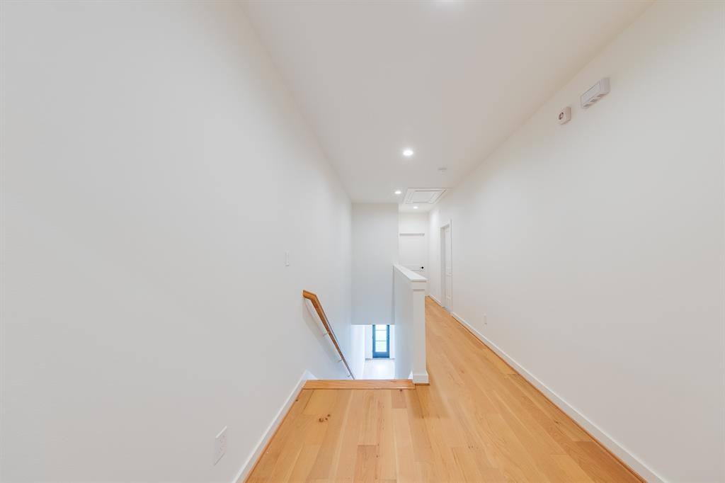 5705 Gano Street, Houston, TX 77009