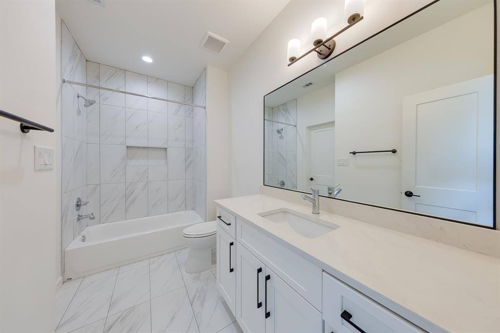 5705 Gano Street, Houston, TX 77009