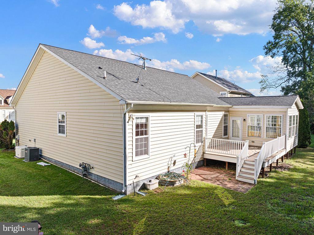 97 Ponds Edge Court, Felton, DE 19943