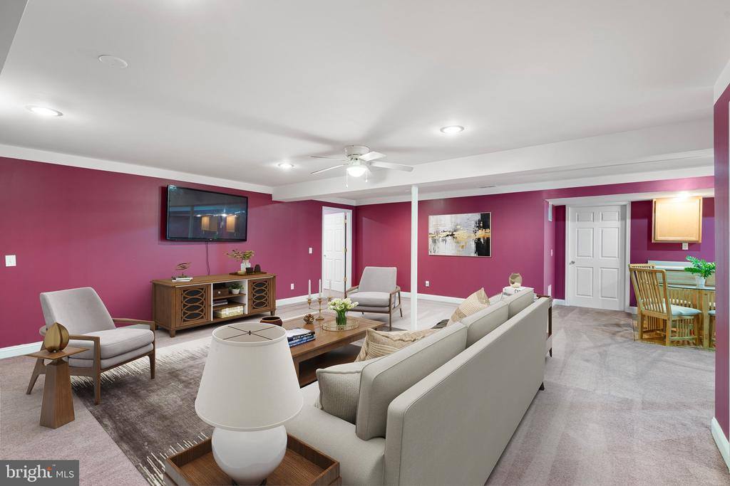 97 Ponds Edge Court, Felton, DE 19943