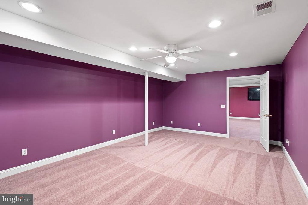 97 Ponds Edge Court, Felton, DE 19943