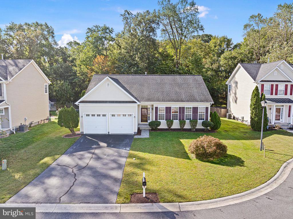 97 Ponds Edge Court, Felton, DE 19943