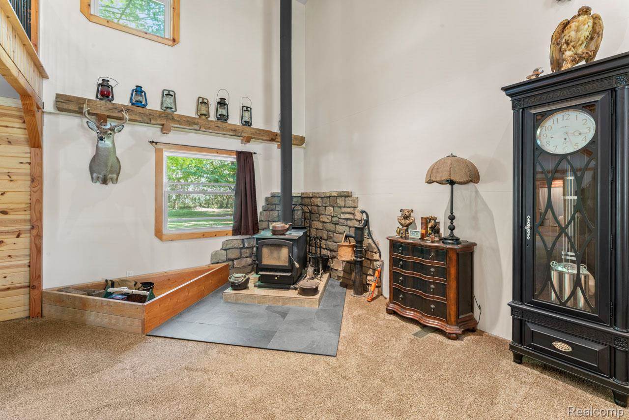 9631 Byron Road, CohoctahTownship_Livingston, MI 48855