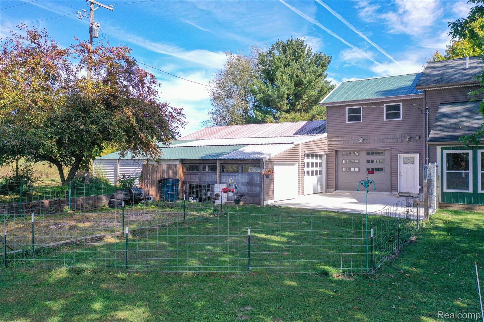 9631 Byron Road, CohoctahTownship_Livingston, MI 48855