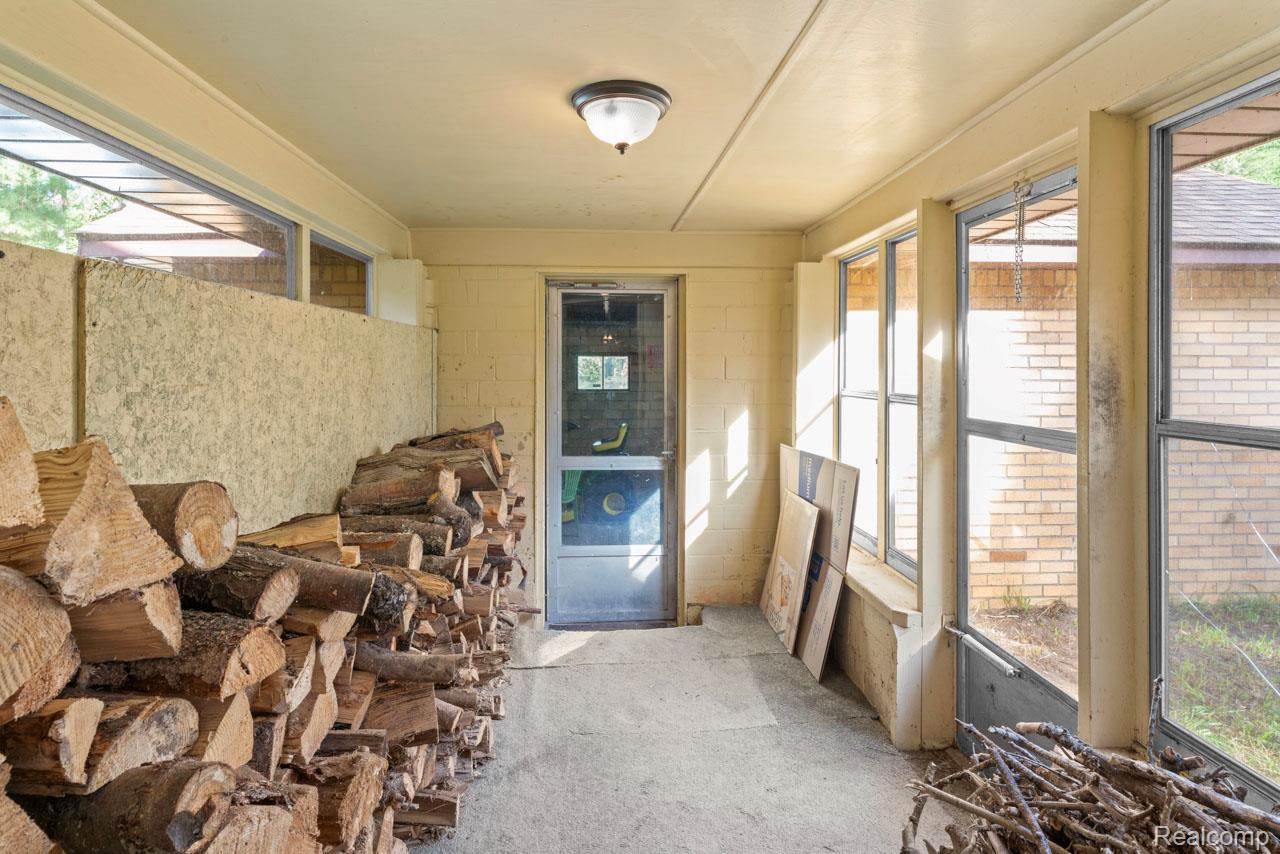 11180 Spencer Road, BrightonCity_Livingston, MI 48114