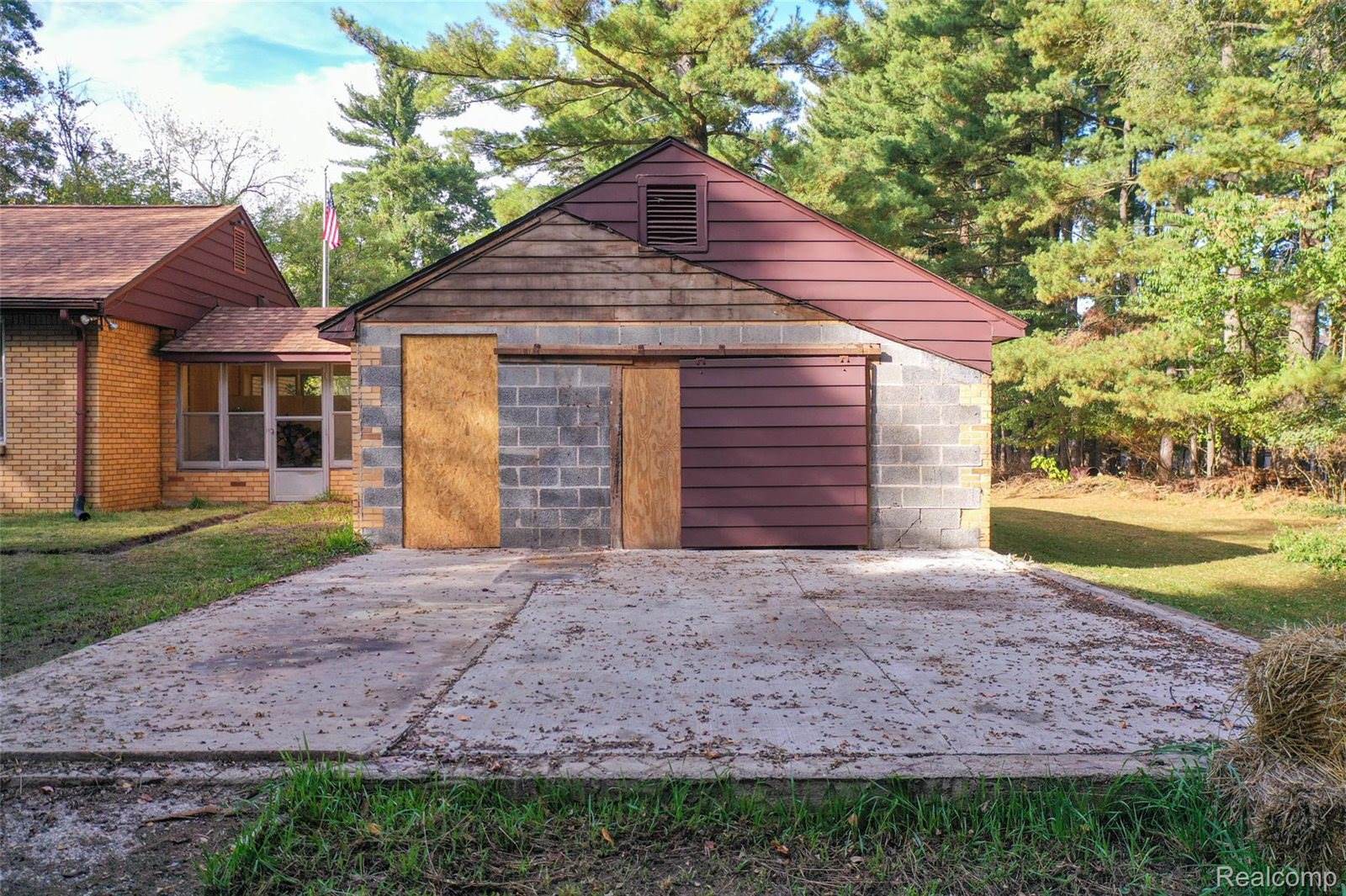 11180 Spencer Road, BrightonCity_Livingston, MI 48114