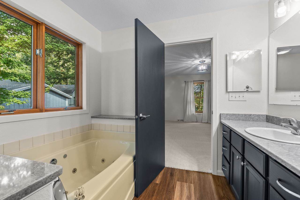 2201 W Breezewood Court, Plover, WI 54467