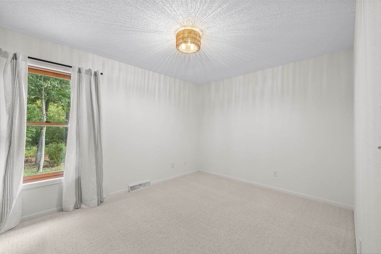 2201 W Breezewood Court, Plover, WI 54467