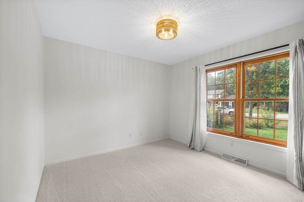 2201 W Breezewood Court, Plover, WI 54467