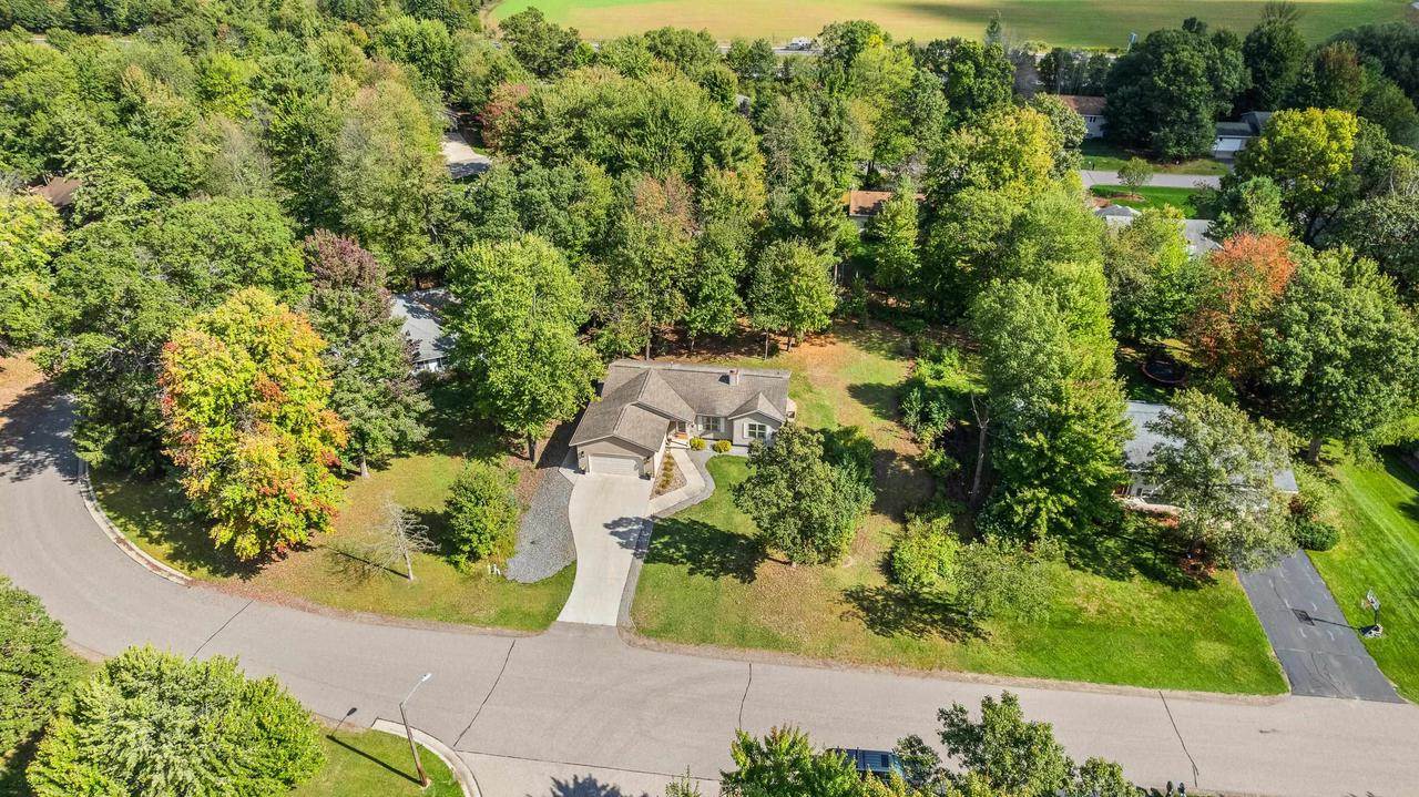 2201 W Breezewood Court, Plover, WI 54467