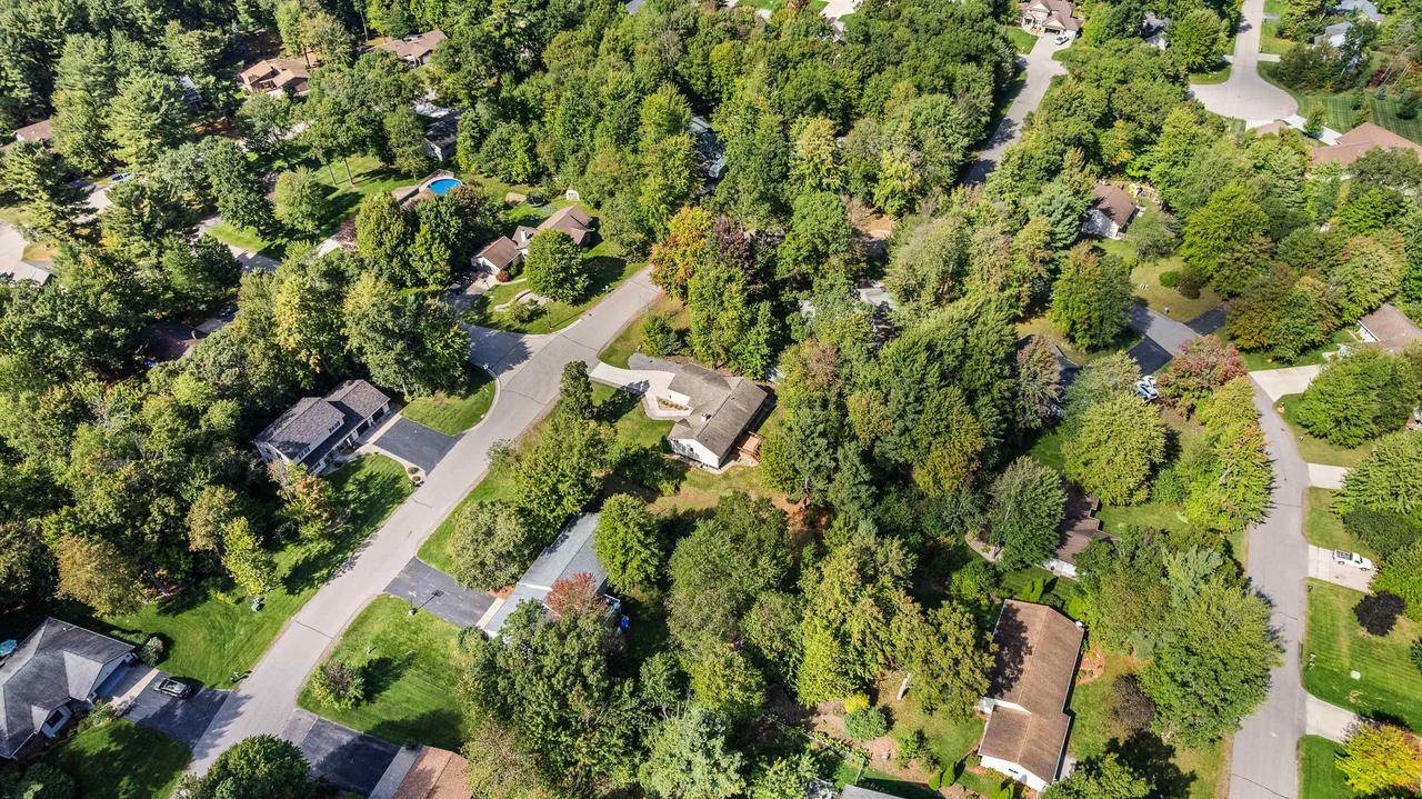 2201 W Breezewood Court, Plover, WI 54467