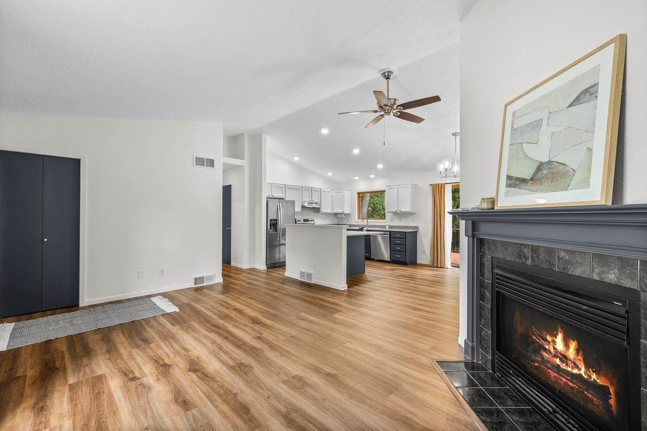 2201 W Breezewood Court, Plover, WI 54467