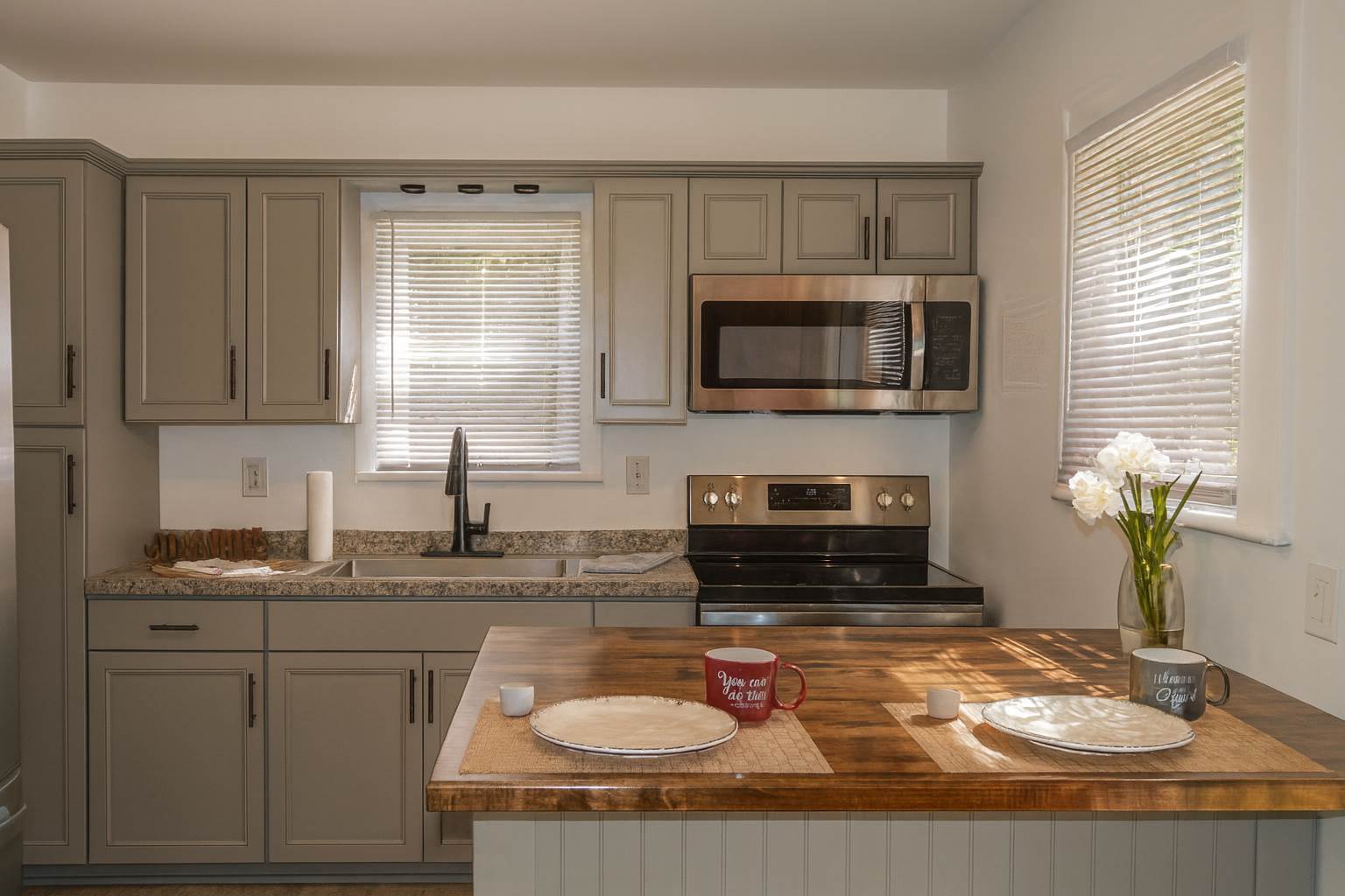 347 Cedar St, Roanoke Rapids, NC 27870