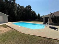 5819 Hermitage Cir, Milton, FL 32570