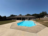 5819 Hermitage Cir, Milton, FL 32570