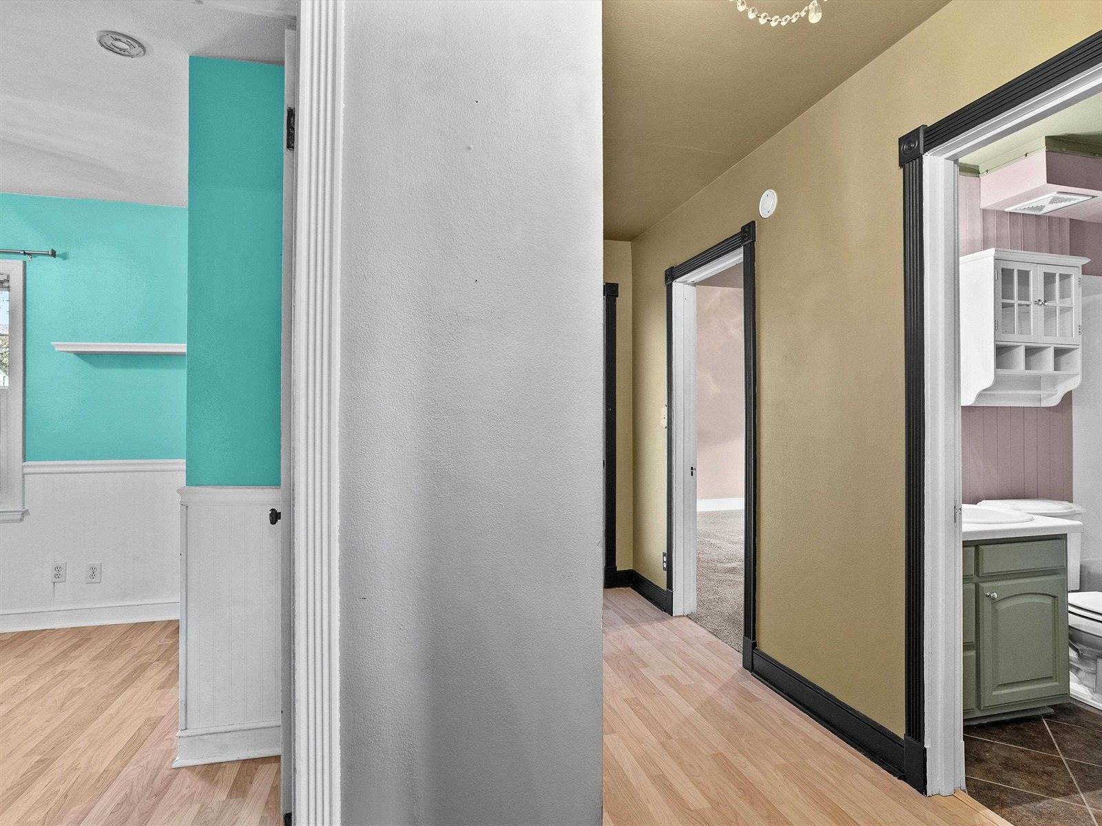 907 S Oak Avenue, Marshfield, WI 54449