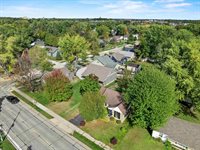 907 S Oak Avenue, Marshfield, WI 54449