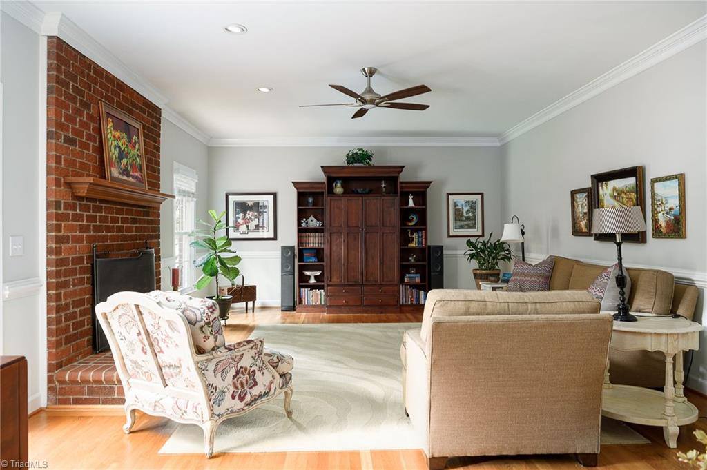 5642 Regents Park Road, Kernersville, NC 27284