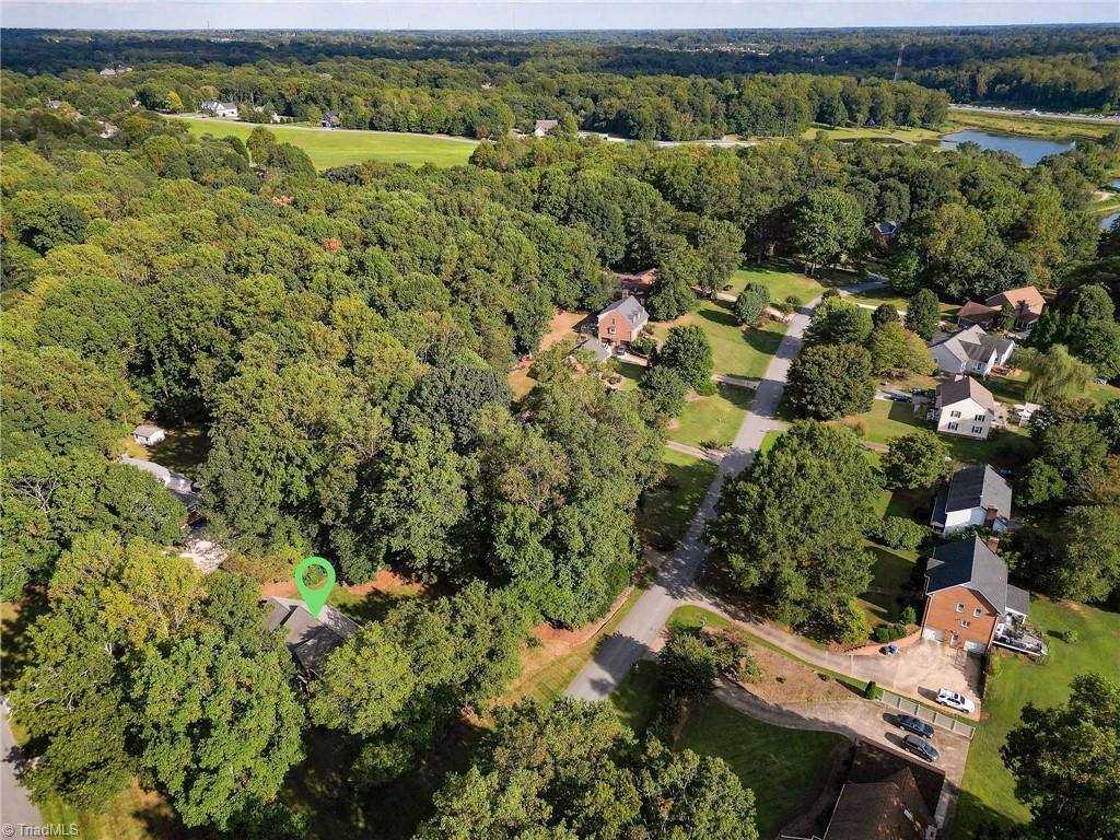 5642 Regents Park Road, Kernersville, NC 27284