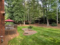 5642 Regents Park Road, Kernersville, NC 27284