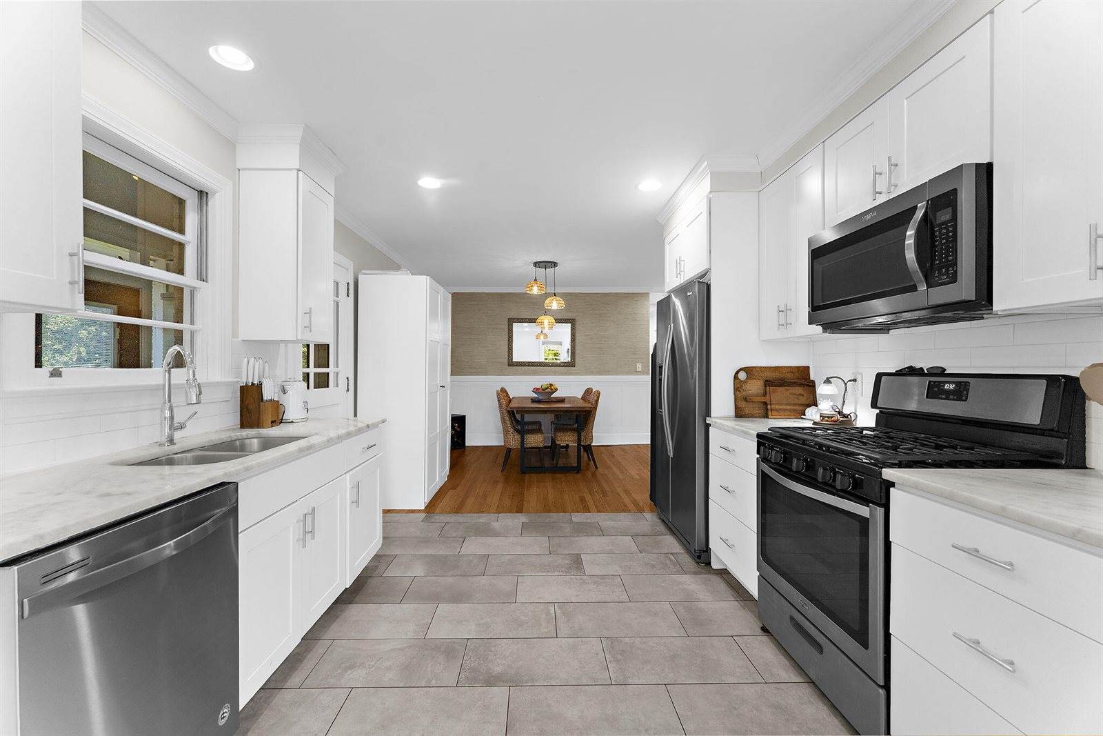 5109 Victoria Avenue, North Charleston, SC 29405