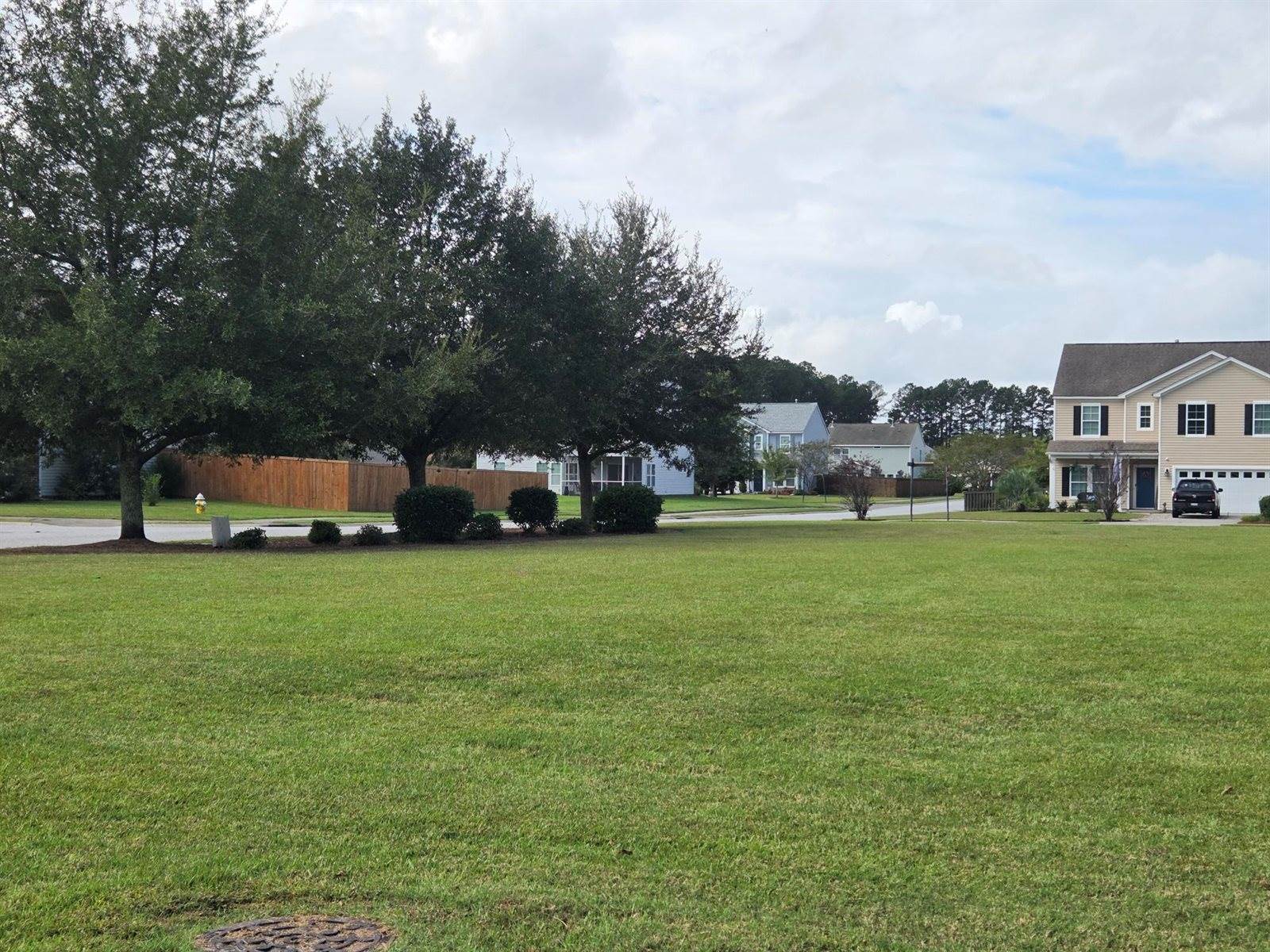 1052 Victoria Pointe Lane, Summerville, SC 29485