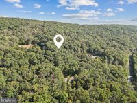 Potters Court, Gerrardstown, WV 25420