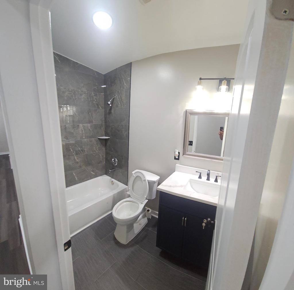 8513 Wilderness Woods, Rhoadesville, VA 22542