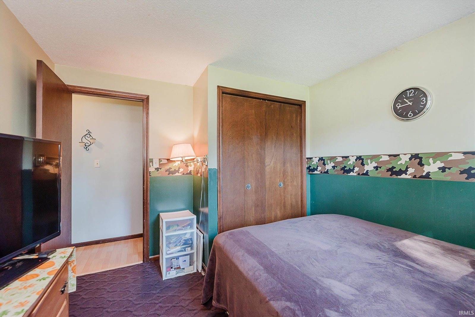 40 Maple Court, Hartford City, IN 47348