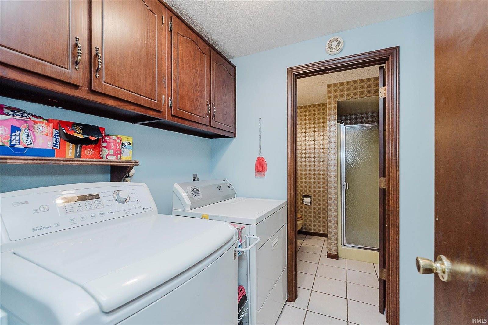 40 Maple Court, Hartford City, IN 47348