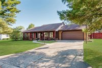 40 Maple Court, Hartford City, IN 47348