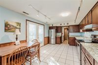 40 Maple Court, Hartford City, IN 47348