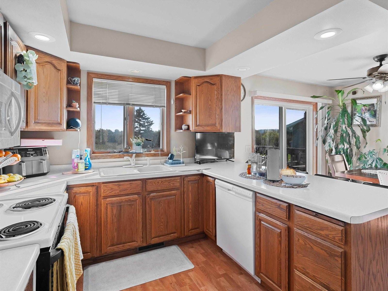 1505 N Hume Avenue, Marshfield, WI 54449