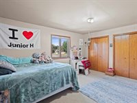 1505 N Hume Avenue, Marshfield, WI 54449