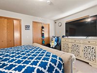 1505 N Hume Avenue, Marshfield, WI 54449