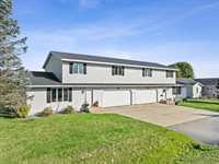 1505 N Hume Avenue, Marshfield, WI 54449