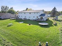 1505 N Hume Avenue, Marshfield, WI 54449