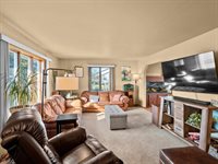 1505 N Hume Avenue, Marshfield, WI 54449