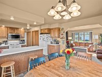 1505 N Hume Avenue, Marshfield, WI 54449