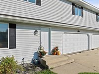 1505 N Hume Avenue, Marshfield, WI 54449