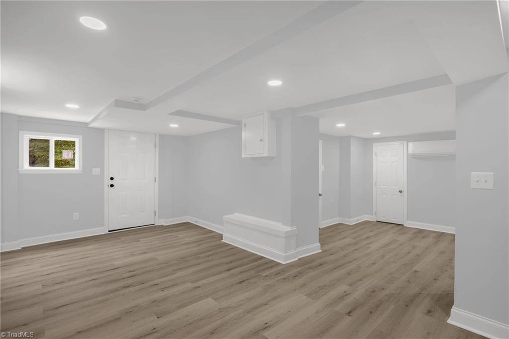 2434 New Walkertown Road, Winston-Salem, NC 27101