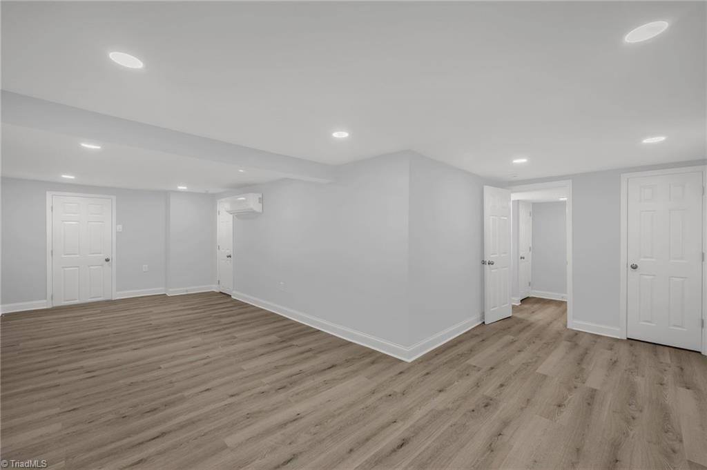 2434 New Walkertown Road, Winston-Salem, NC 27101