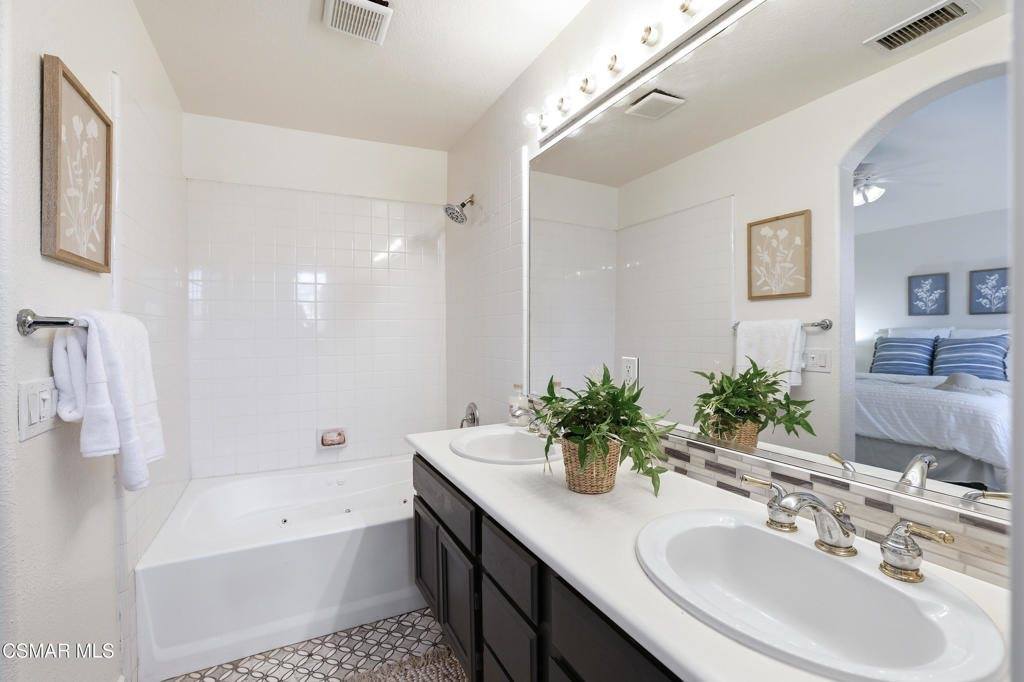 5620 Sienna Way, Westlake Village, CA 91362