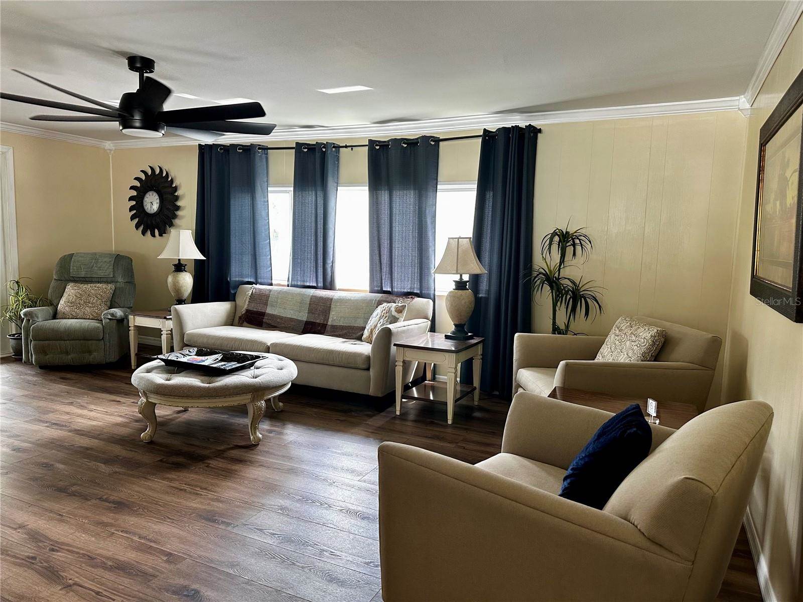 1100 Belcher Road South, #454, Largo, FL 33771